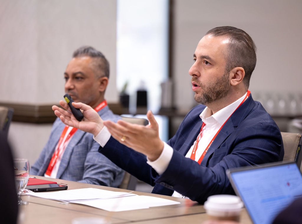 25-09-17_10-53_R52_2139-Edit_5400p