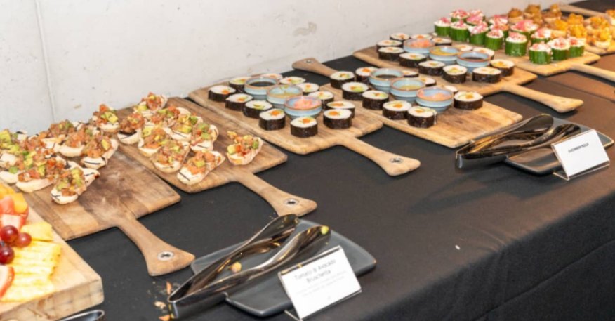 Rolls and other appetizers served at the happy hour.