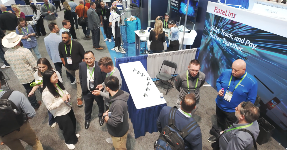People networking at a previous edition of Parcel Forum.